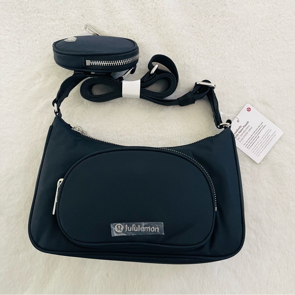 Lululemon Black Crossbody Bag with Nano Pouch - Picture 3 of 12